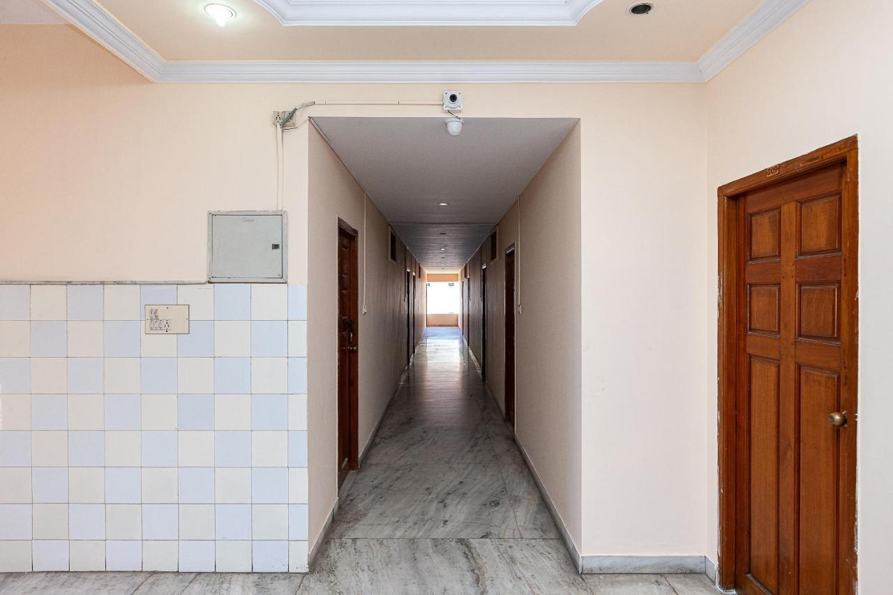 Oyo 38559 Ramana Residency Hotel Tiruvannamalai Bagian luar foto