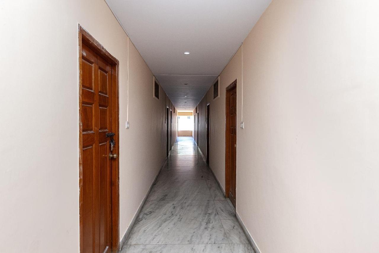 Oyo 38559 Ramana Residency Hotel Tiruvannamalai Bagian luar foto